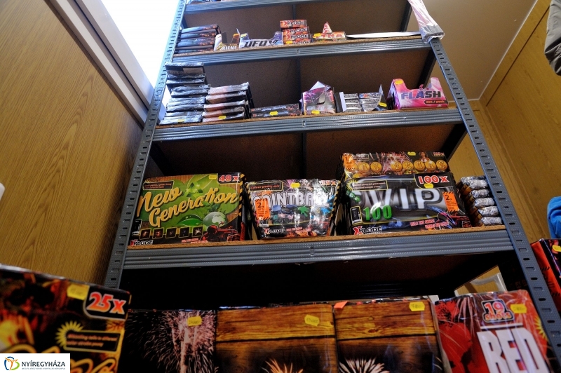 Tűzijáték vásár