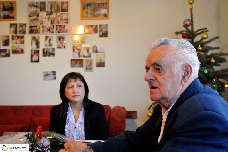 Szépkorú köszöntése - Szikszay József