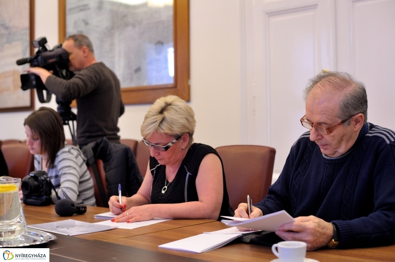 Lezárták a Temetői Főkönyvet