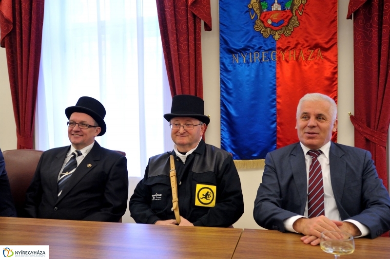 Újévi jókívánság a Városházán