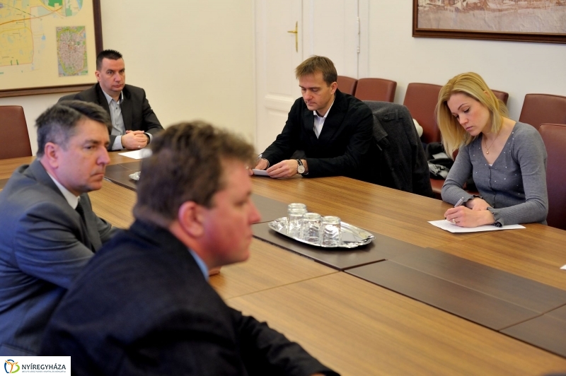 Újévi jókívánság a Városházán