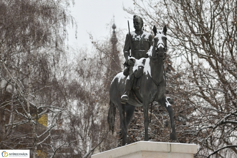 Téli szobrok Nyíregyházán