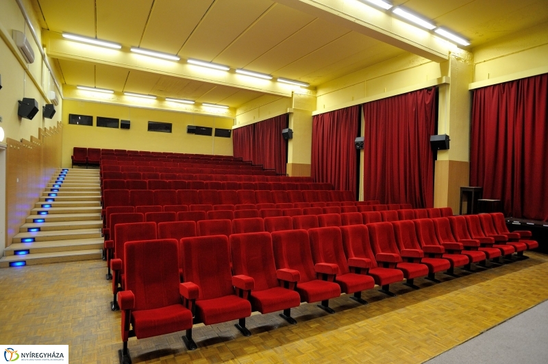 Támogatás a Krúdy mozinak