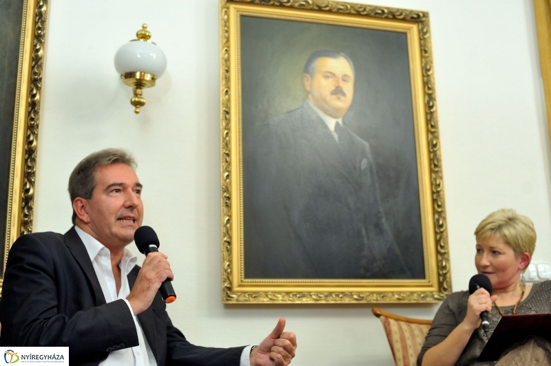 Évadnyitó műsor a Bencs Villában