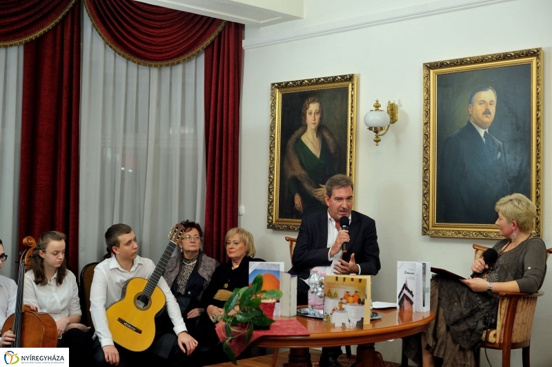 Évadnyitó műsor a Bencs Villában