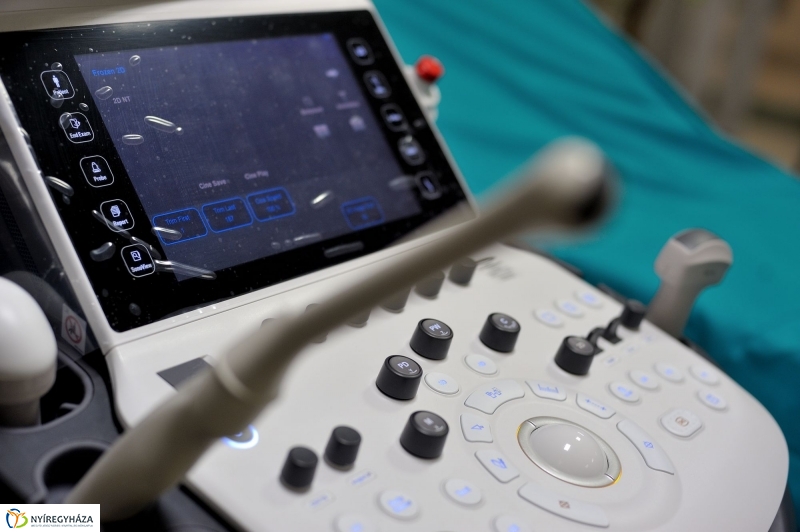 Új ultrahang készülék a Jósa András Kórházban