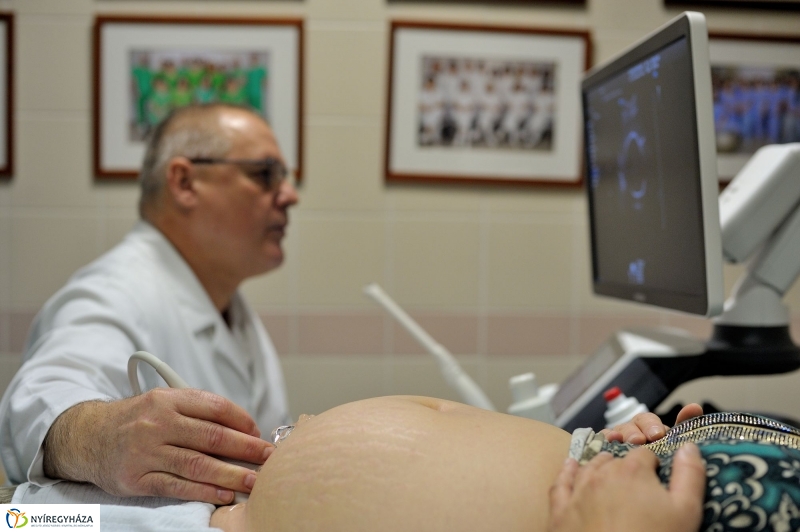 Új ultrahang készülék a Jósa András Kórházban
