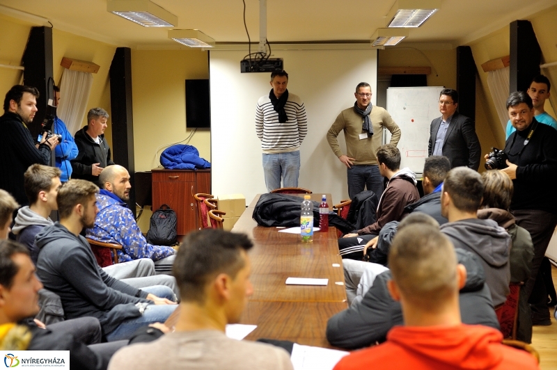 Bemutatták a Nyíregyháza Blue Sharks mezét