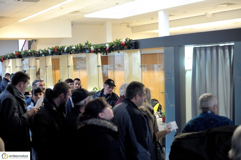 Ügyintézés az okmányirodában