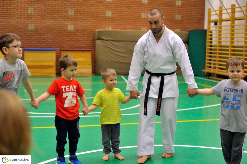 Mozdulj Nyíregyháza - kölyök karate