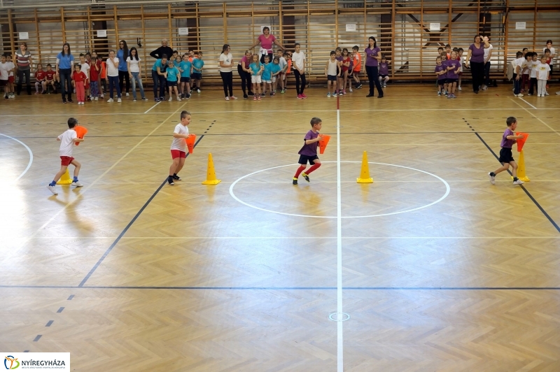 Újévköszöntő sorverseny a Bem iskolában