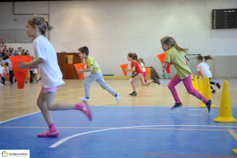 Újévköszöntő sorverseny a Bem iskolában