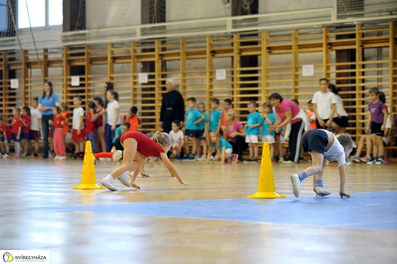 Újévköszöntő sorverseny a Bem iskolában