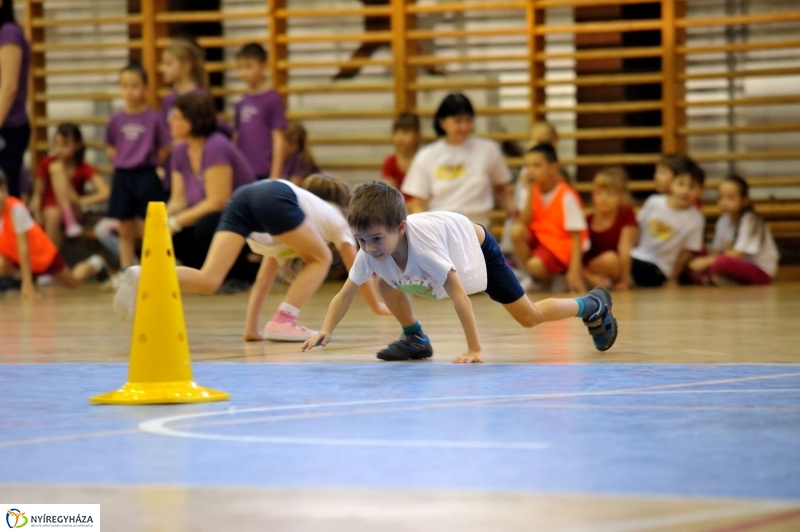 Újévköszöntő sorverseny a Bem iskolában