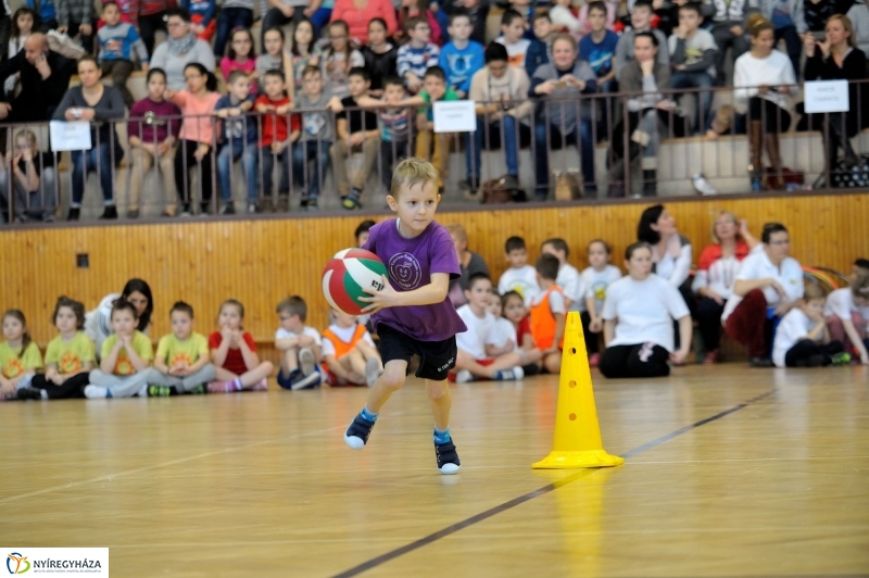 Újévköszöntő sorverseny a Bem iskolában