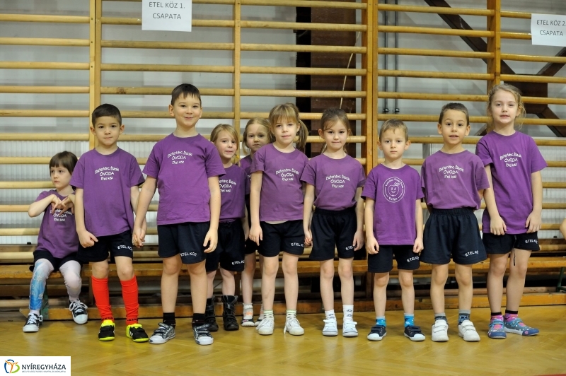 Újévköszöntő sorverseny a Bem iskolában