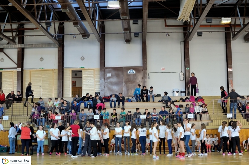 Újévköszöntő sorverseny a Bem iskolában