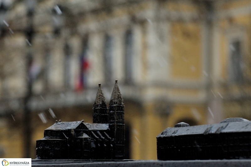 A második hó kezdete