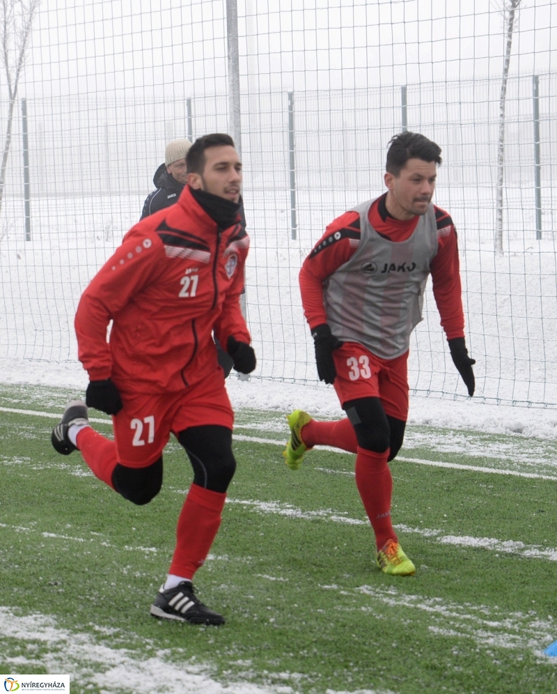 Edzőmérkőzés a Szparinál