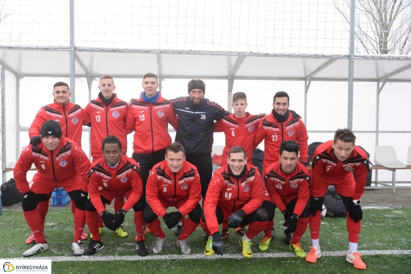 Edzőmérkőzés a Szparinál