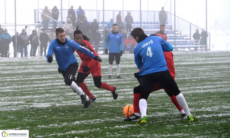 Edzőmérkőzés a Szparinál