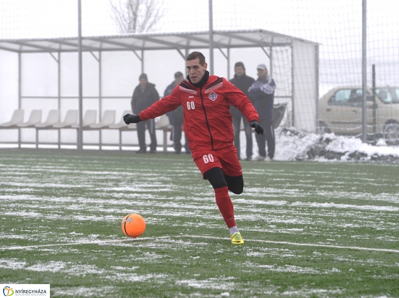 Edzőmérkőzés a Szparinál