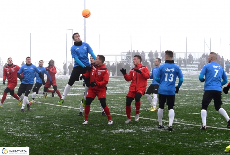 Edzőmérkőzés a Szparinál