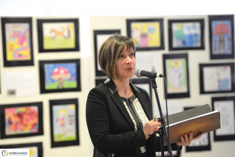 ZOOM kiállításmegnyitó