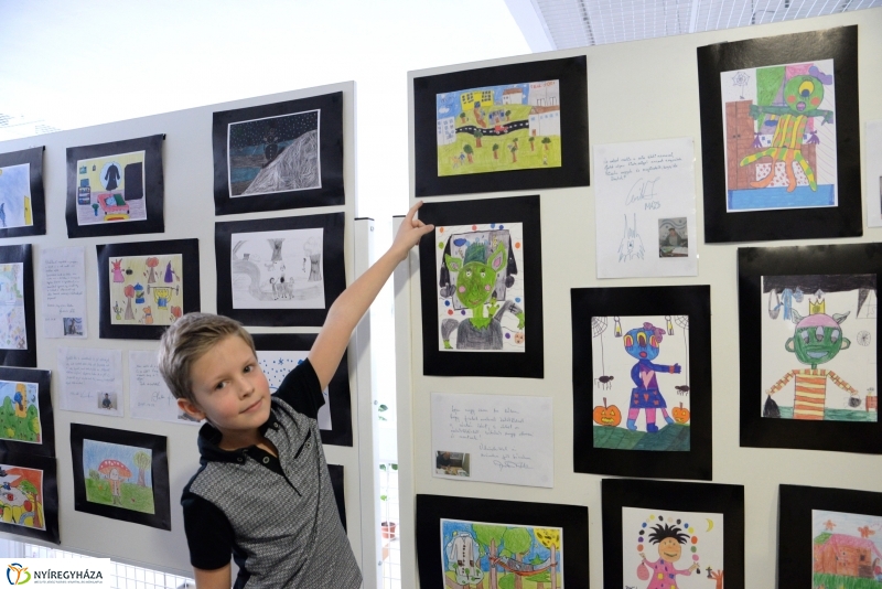 ZOOM kiállításmegnyitó