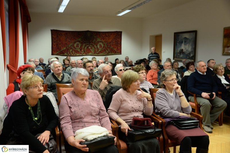 Januári Értékes Esték