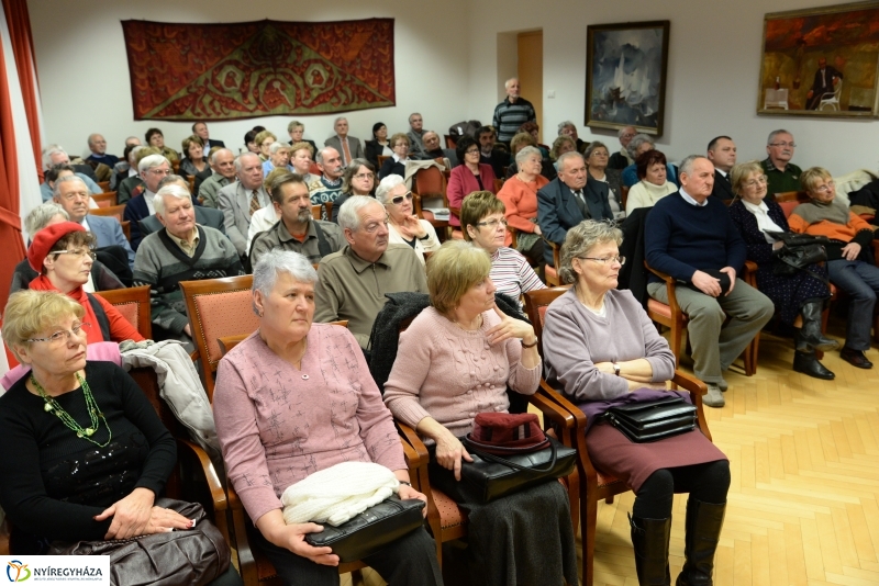 Januári Értékes Esték