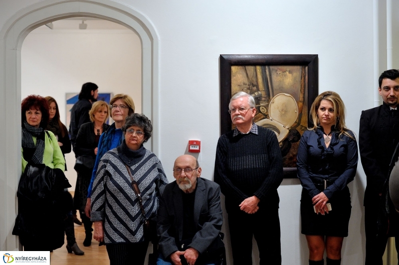 Jelen-levők kiállítás megnyitó