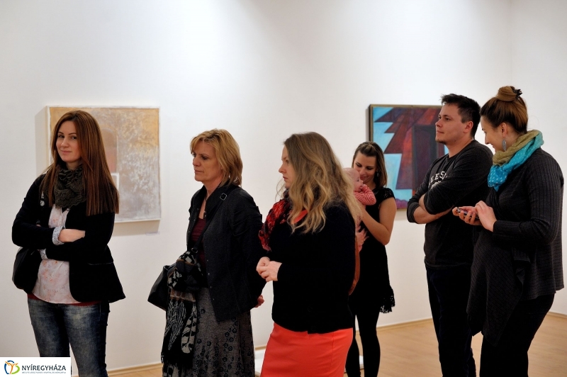 Jelen-levők kiállítás megnyitó