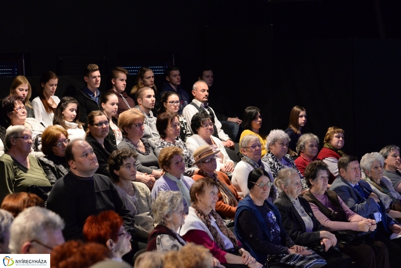 Így bocskorosan-előadás a MŰvész Stúdióban