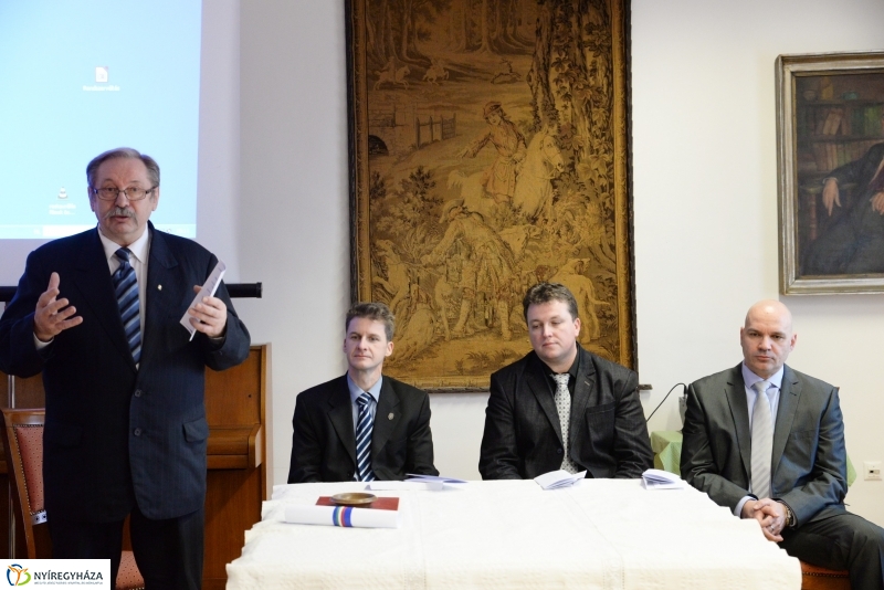 Kardritkaság a múzeumban