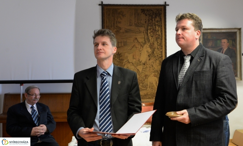 Kardritkaság a múzeumban