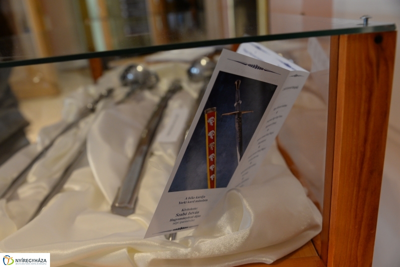 Kardritkaság a múzeumban