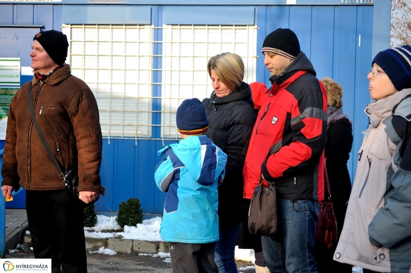 Karácsonyfáért ajándék eredményhirdetése