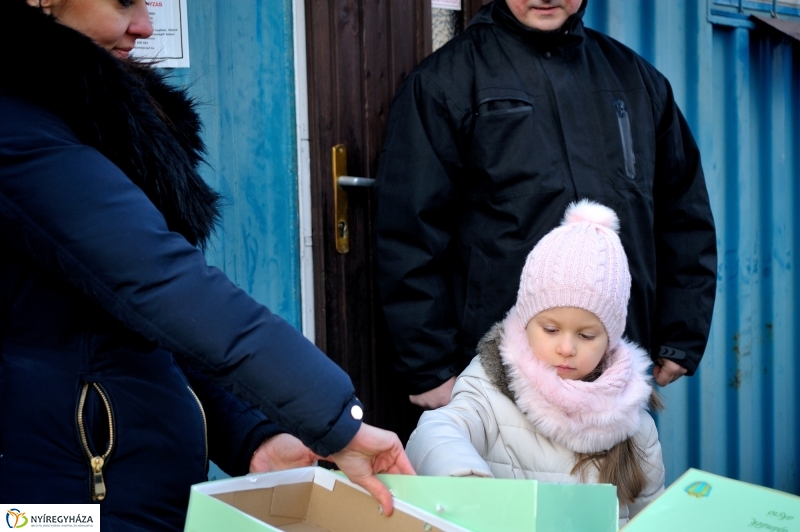 Karácsonyfáért ajándék eredményhirdetése