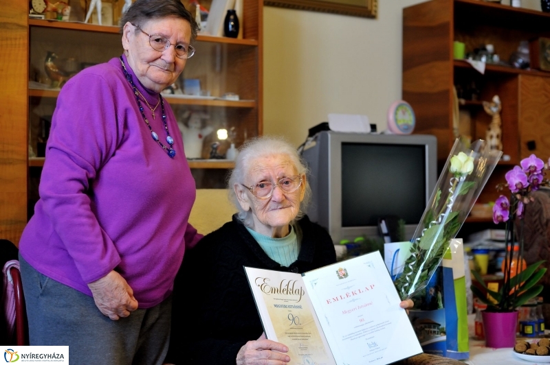 Szépkorú köszöntése - Megyeri Istvánné