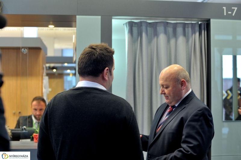 Ügyintézés a Kormányablakban