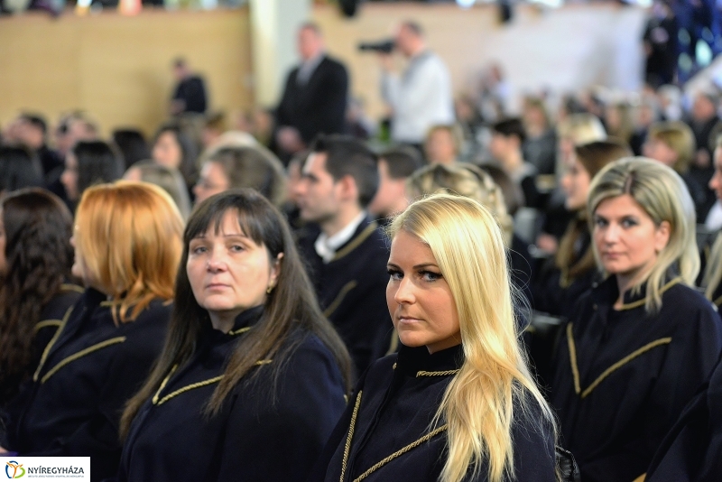 Oklevélátadó ünnepség a Nyíregyházi Egyetemen