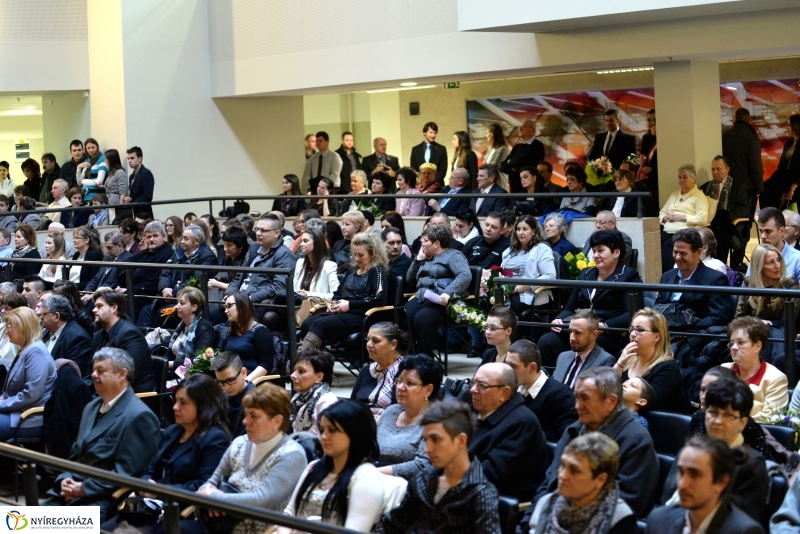 Oklevélátadó ünnepség a Nyíregyházi Egyetemen