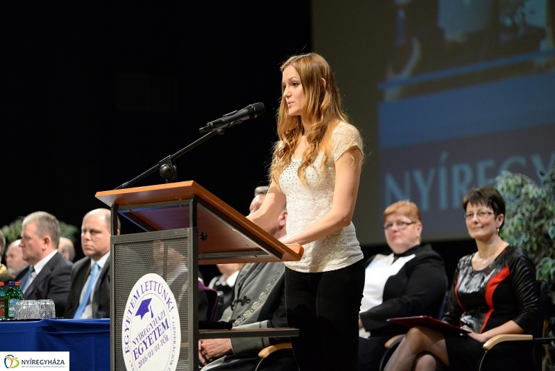 Oklevélátadó ünnepség a Nyíregyházi Egyetemen
