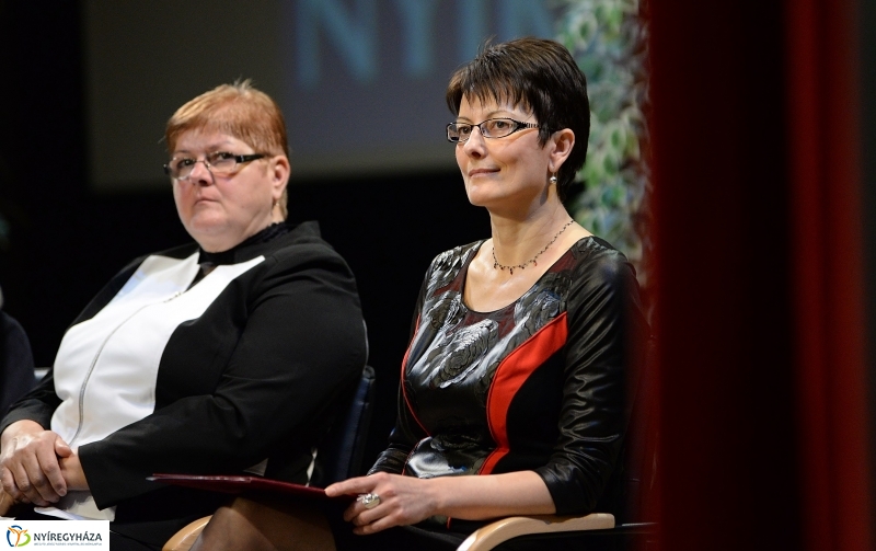 Oklevélátadó ünnepség a Nyíregyházi Egyetemen