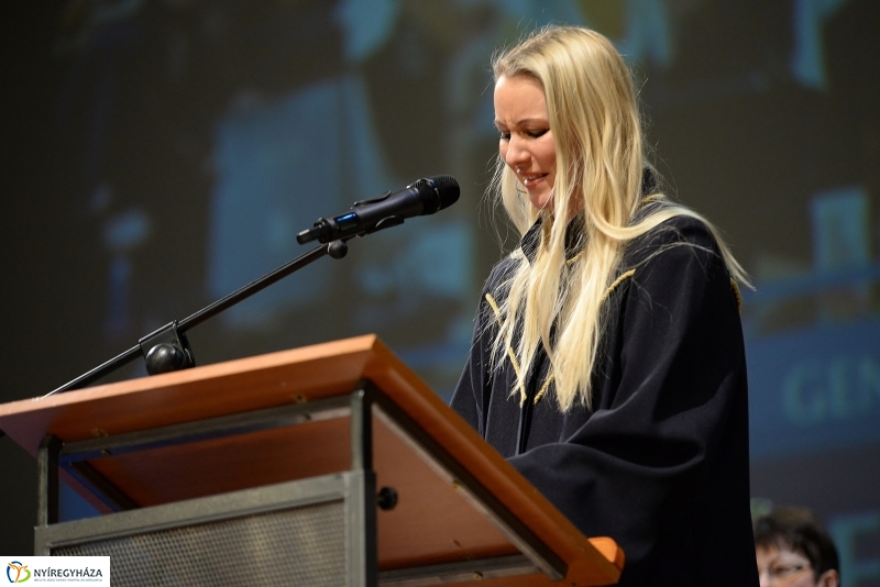 Oklevélátadó ünnepség a Nyíregyházi Egyetemen