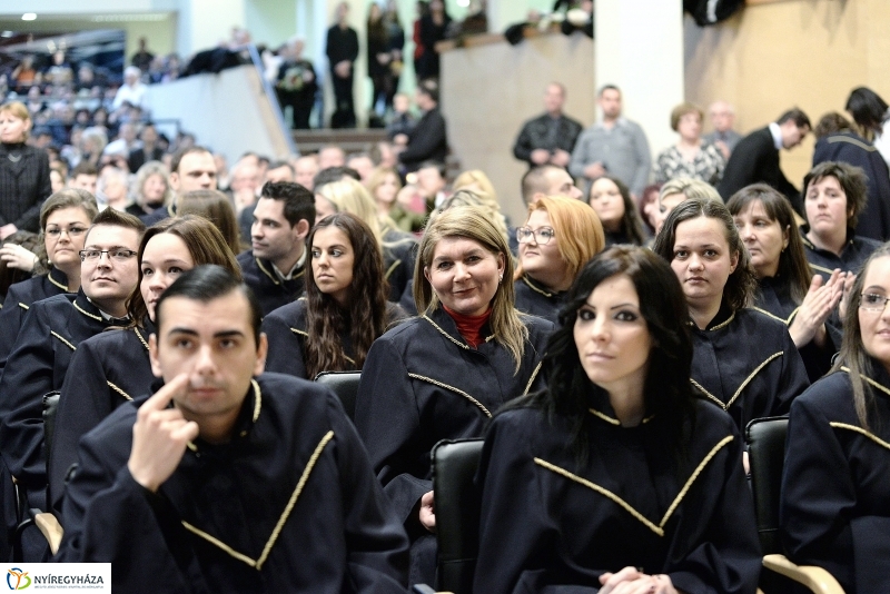 Oklevélátadó ünnepség a Nyíregyházi Egyetemen