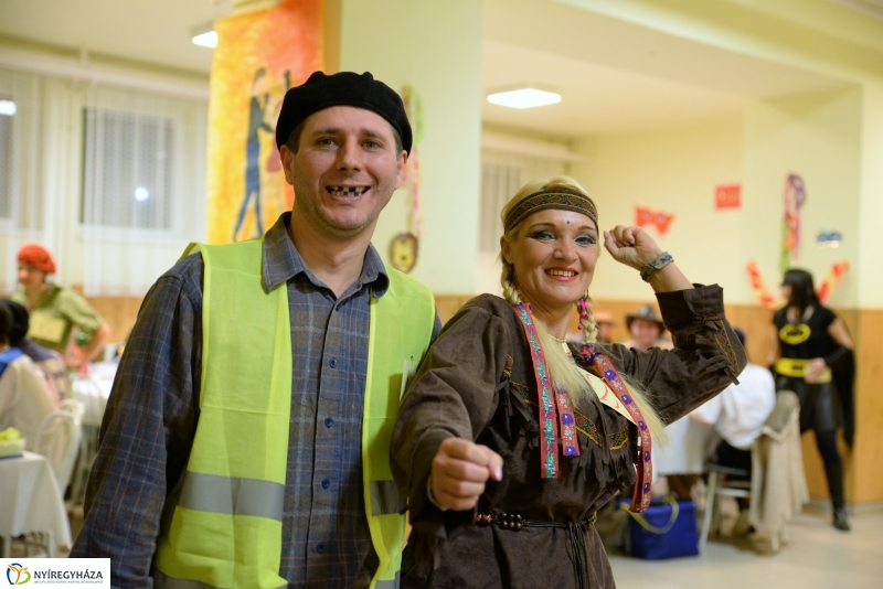 Nyírszőlősi maszkabál