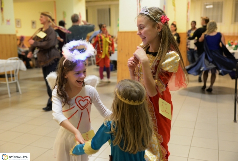 Nyírszőlősi maszkabál