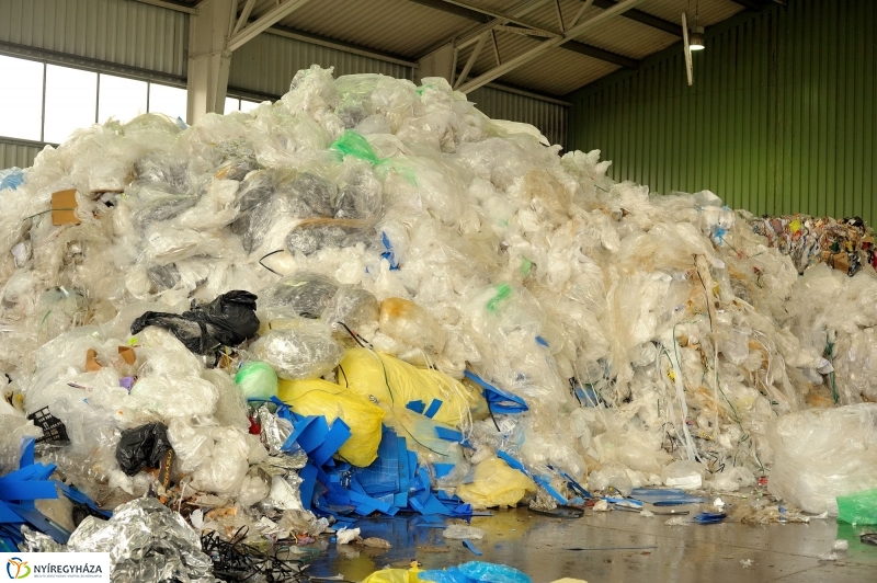 Szelektív hulladékgyűjtő telep